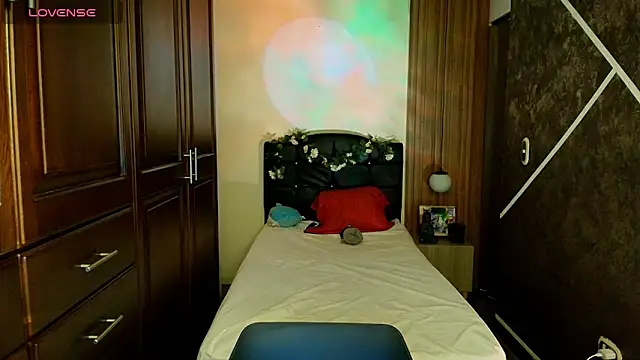 SexyNaf live sex cam