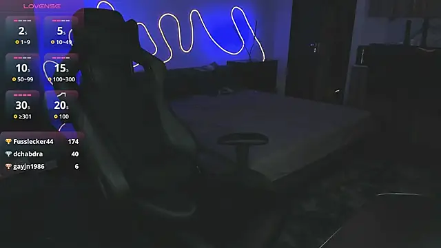 Brad_Maloney live sex cam