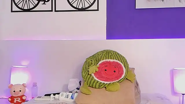 IZzyBellxX_'s cam snapshot