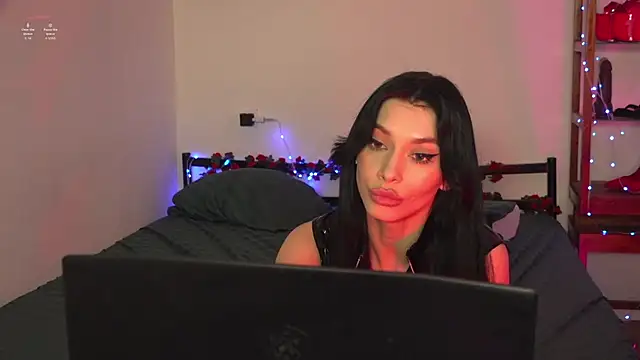 Olivia_Faye live sex cam