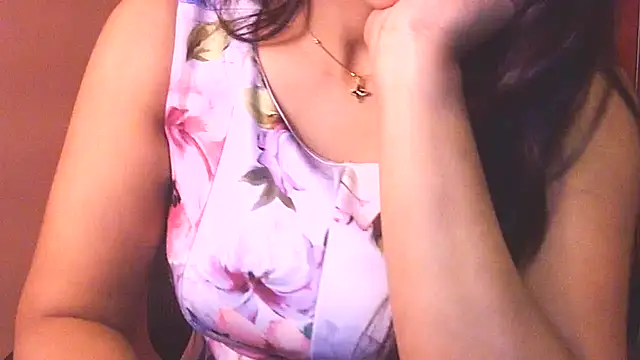 Night__blOOms's cam snapshot