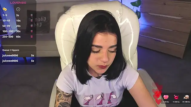 Nicole_Foxx_ live sex cam