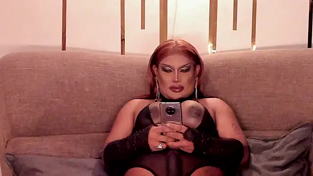 MistressDuhara live sex cam