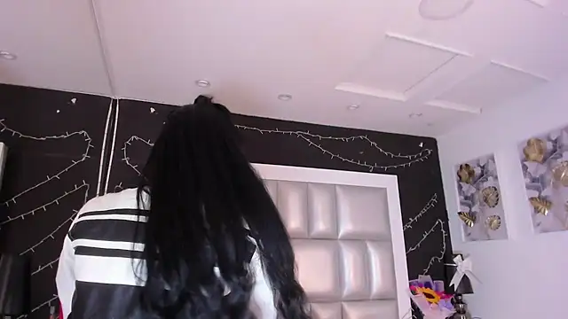 athziry_g's cam snapshot