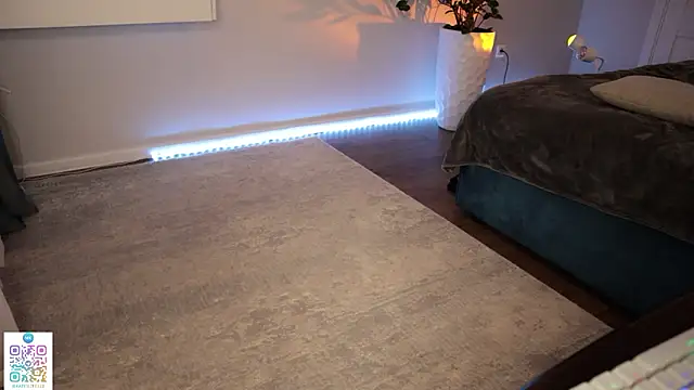 Katherinepinke's cam snapshot