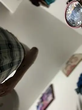 Cloew_Marz's cam snapshot