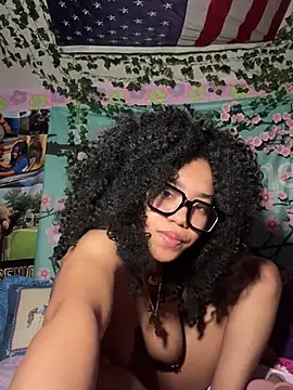 lifeoftt_19xx's cam snapshot