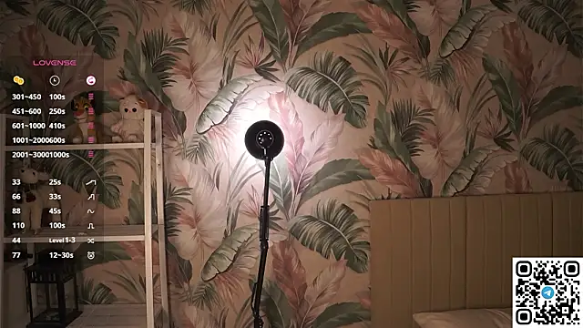 MarlinVarian live sex cam