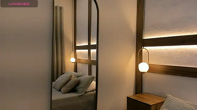 Aurea_Silk's cam snapshot