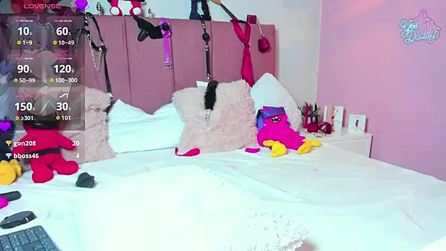 emma_wilder_'s cam snapshot