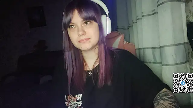 KristiBloom's cam snapshot