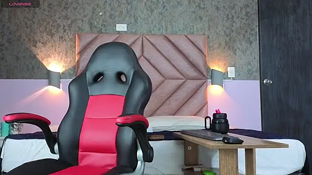 tabata_monroe's cam snapshot