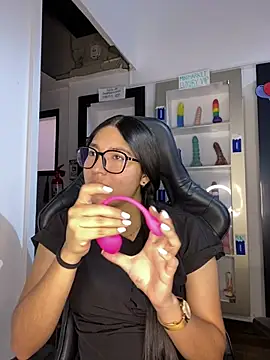 Scarlet_Live's cam snapshot