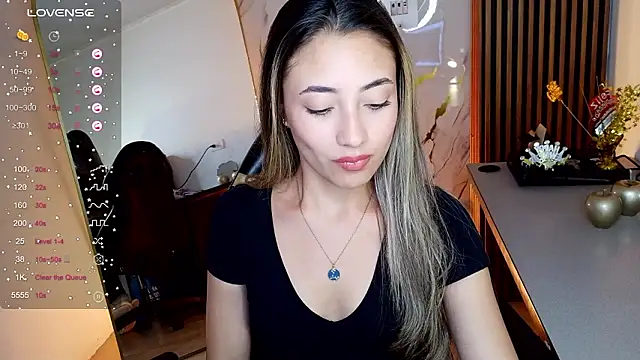 amy_ker_m's cam snapshot