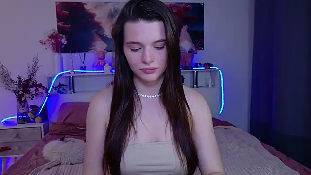 Nellie_Medina's cam snapshot