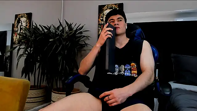 roan_birkin live sex cam