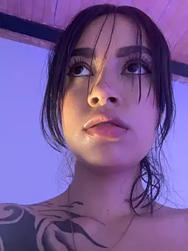 Dakota-Browns's cam snapshot