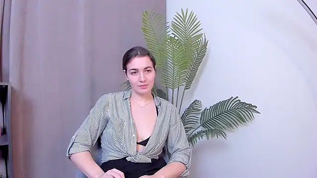 ShalaBethay's cam snapshot