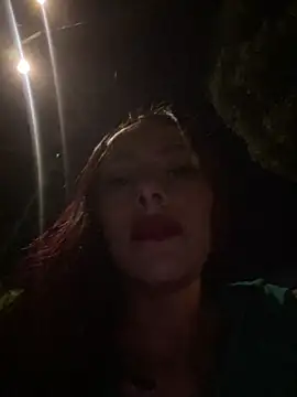 Emily-Fire's cam snapshot