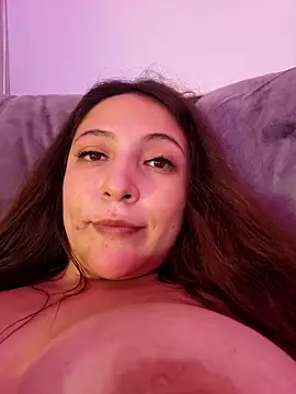 VickyHoult live sex cam