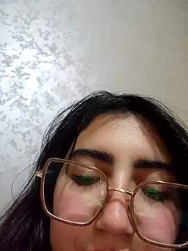 Sexy-Mouna live sex cam