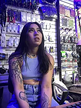 emily_24x live sex cam