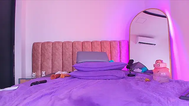 diane_di's cam snapshot