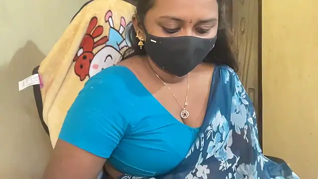 Tanuja-Sexy's cam snapshot