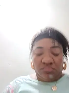 honey-suckle's cam snapshot