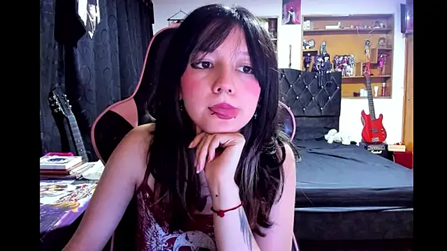 Maki_Zein_ live sex cam