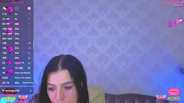 KitnissKiss live sex cam