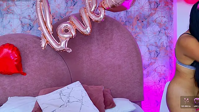 Khloe_Moon's cam snapshot