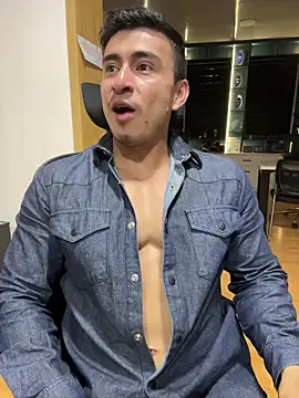 Chris_Clarck live sex cam