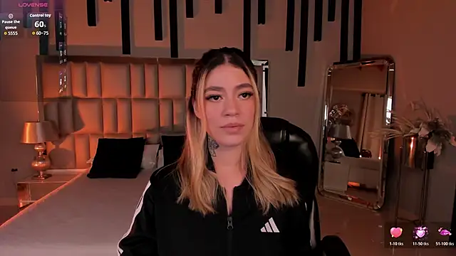 ViolettHansson's cam snapshot