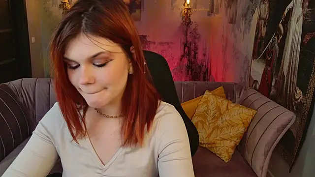 EllieFoxy live sex cam