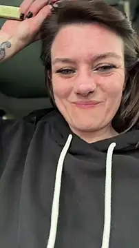 LadyLena1 live sex cam