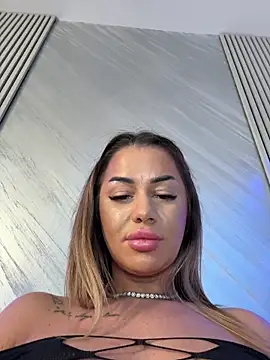 KirstieVegas live sex cam