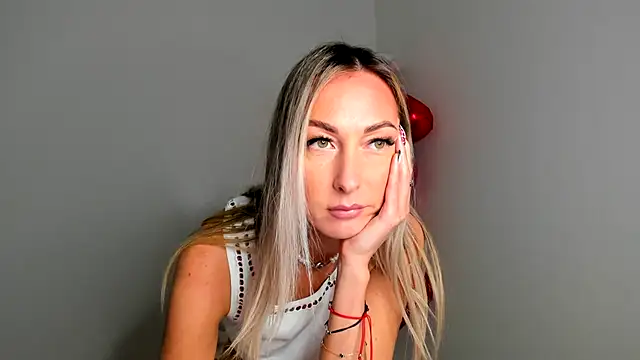 StarryHanna live sex cam