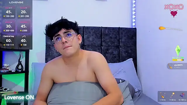 nolan_twink1 live sex cam