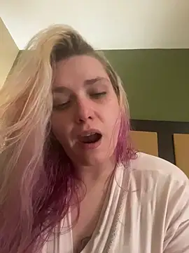 Lalalynn's cam snapshot