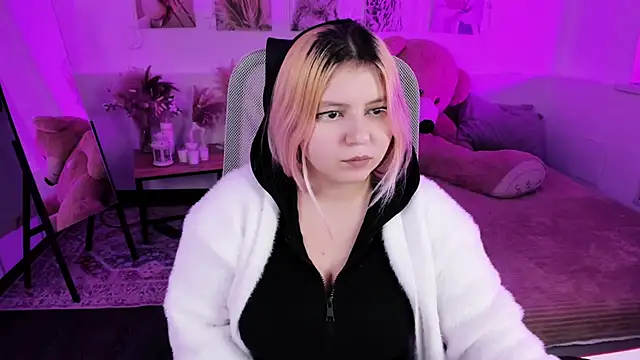 DiaAngell live sex cam