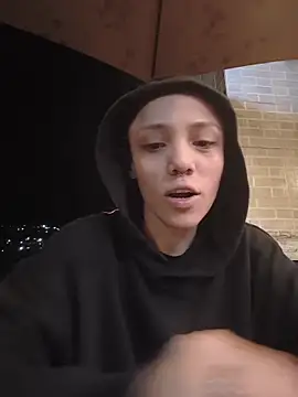 CharlotteKravizz's cam snapshot