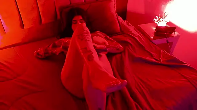 mia_jagger's cam snapshot