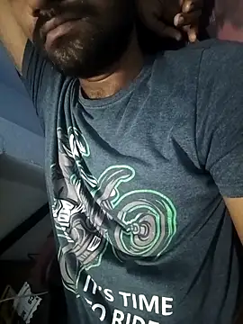 Tinku_1324's cam snapshot