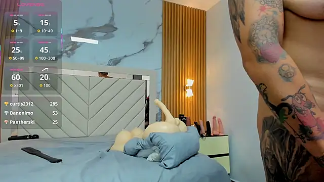 KAROLLJONES1's cam snapshot