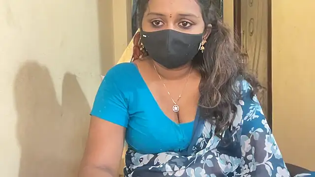 Tanuja-Sexy's cam snapshot