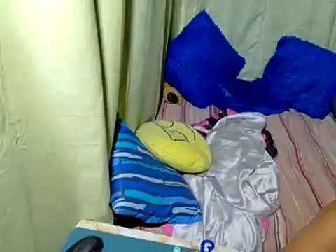 xxloveheart's cam snapshot