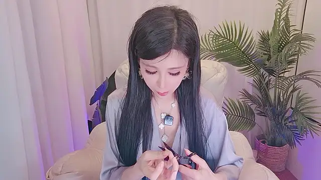 MeettheRainbow's cam snapshot