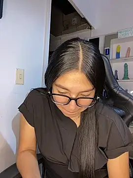 Scarlet_Live's cam snapshot