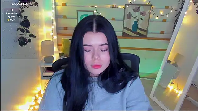 Mona_Esty's cam snapshot